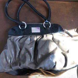 Simply Vera - Vera wang gray bag